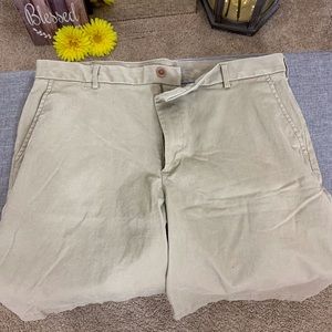 Men’s dressy/casual khaki shorts